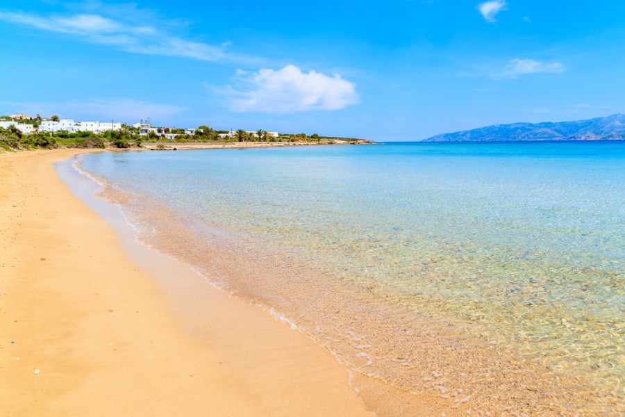 Plage Naxos : où partir en vacances ?