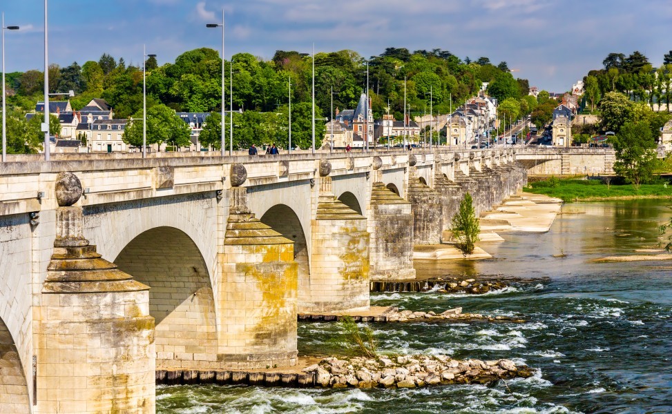 Où se balader le soir à Tours ?