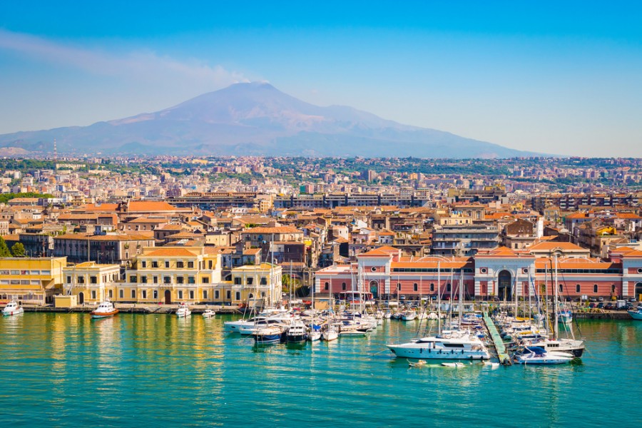 Où se trouve l'Etna volcan ?